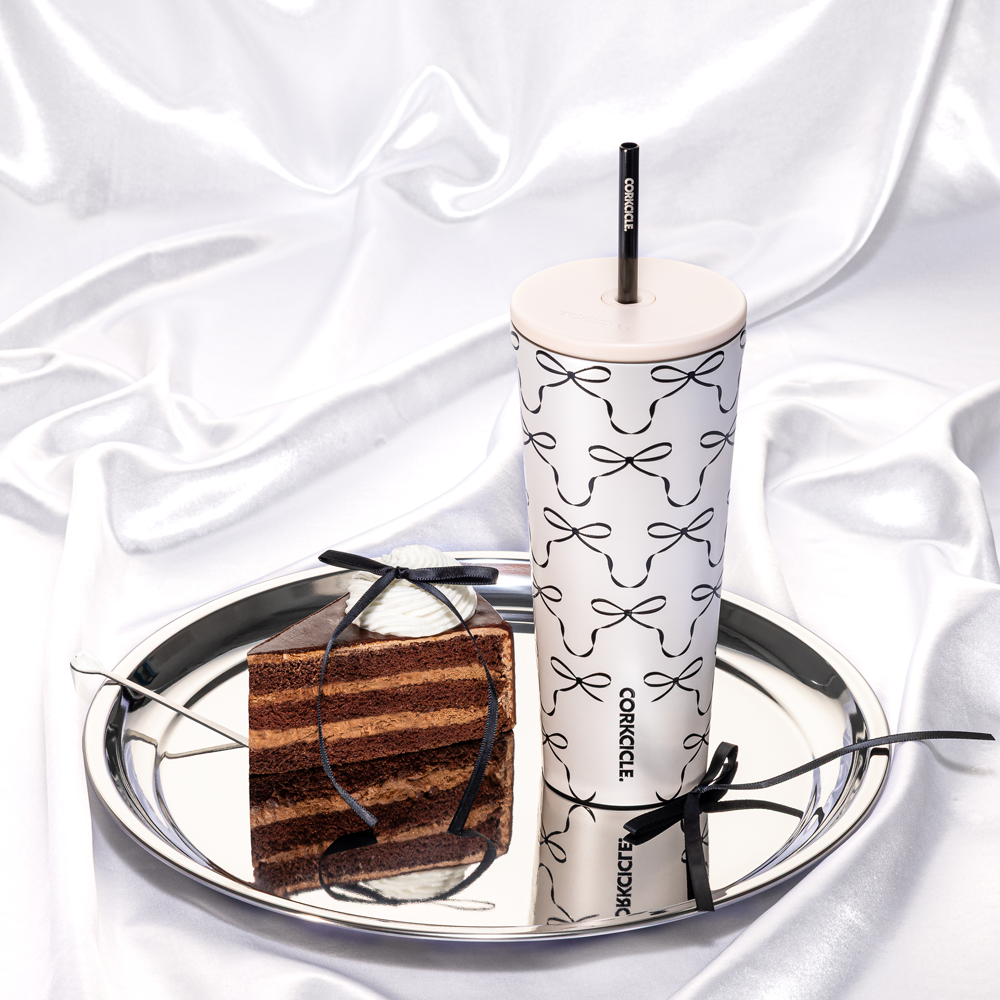 cold-cup-u8 2a98a7269432--2224PBBC-lifestyle.png