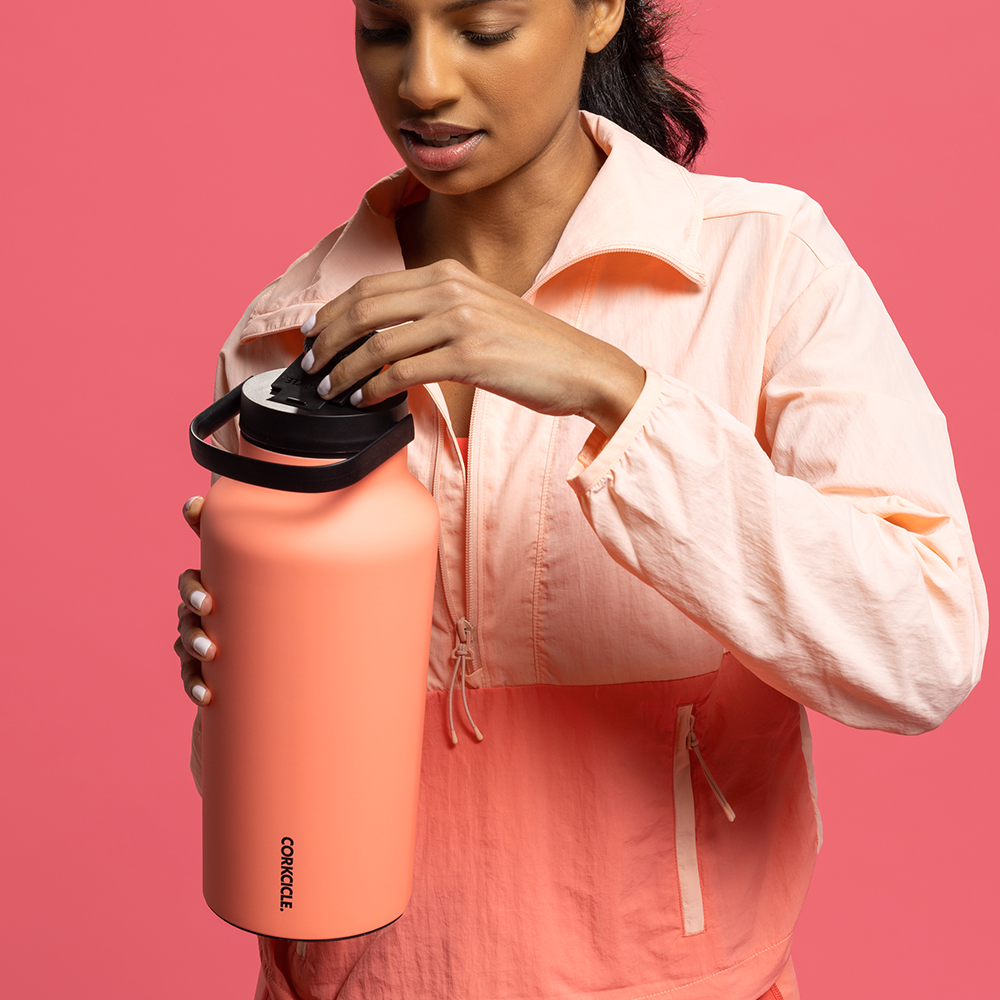series-a-sport-jug-a8 968dacb42298--05.png