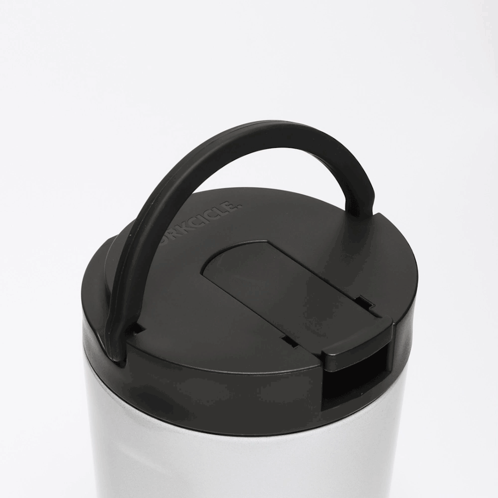 disney-kids-cup-d6 Kids_Cup_28_0906b7b6-4acf-4cb6-8c0d-d15f57c40b85.gif