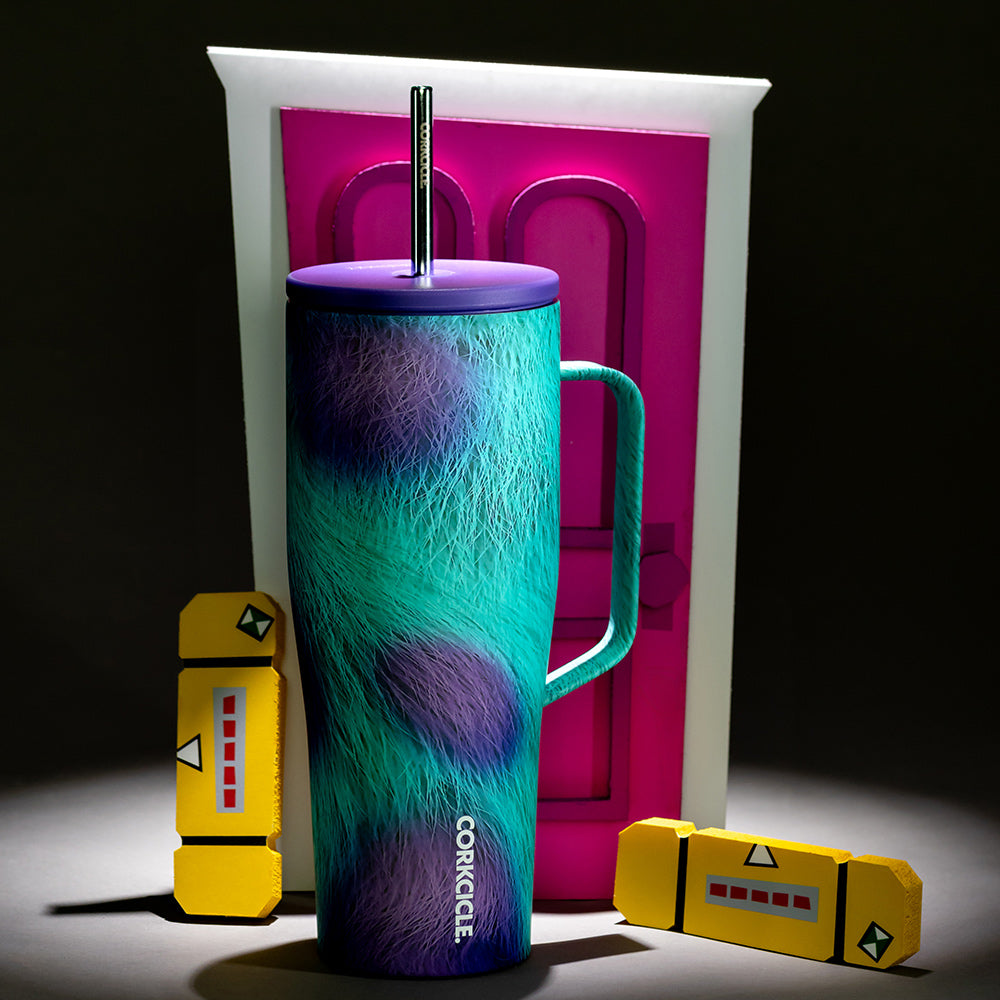 disney-pixar-cold-cup-xl-j0 MonstersInc-Lifestyle-PDP2.jpg